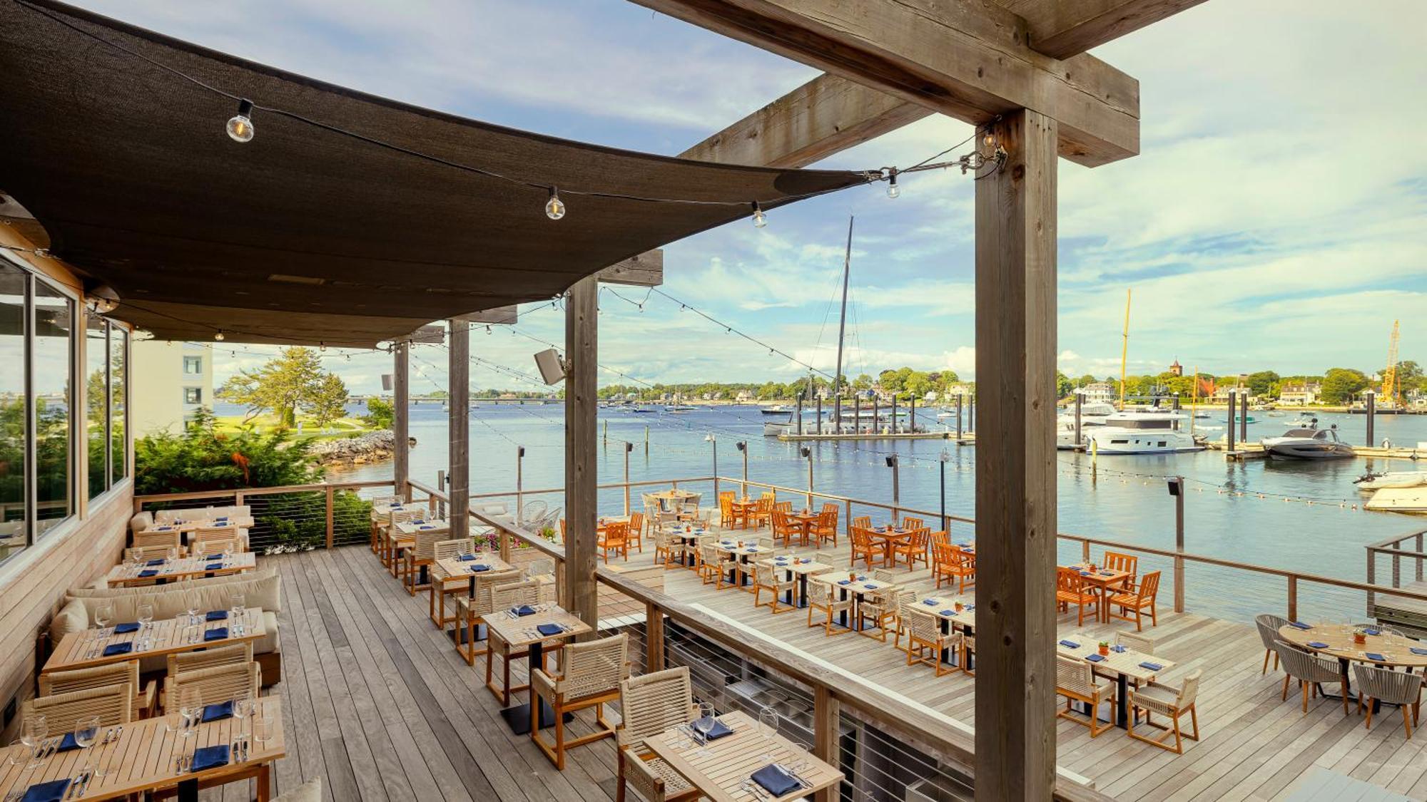 Newport Harbor Island Resort Экстерьер фото