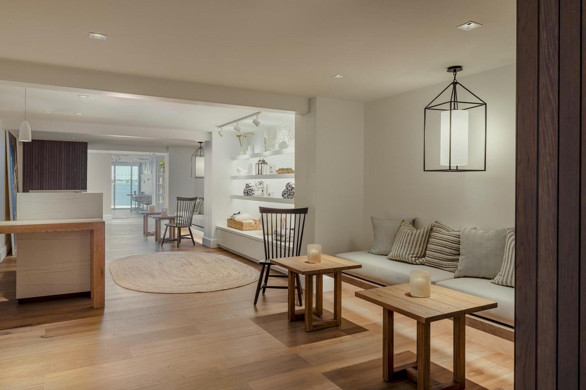Newport Harbor Island Resort Экстерьер фото