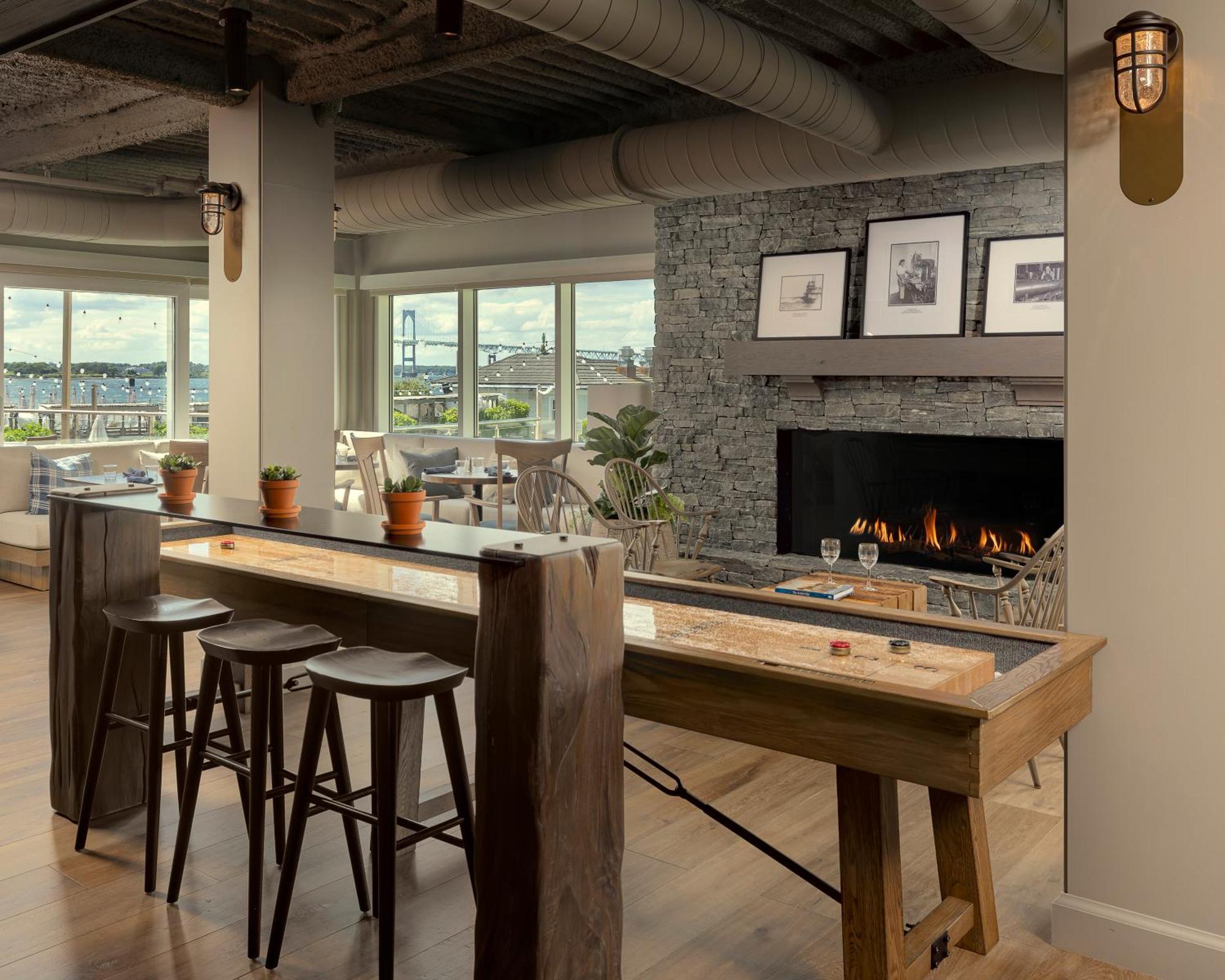 Newport Harbor Island Resort Экстерьер фото