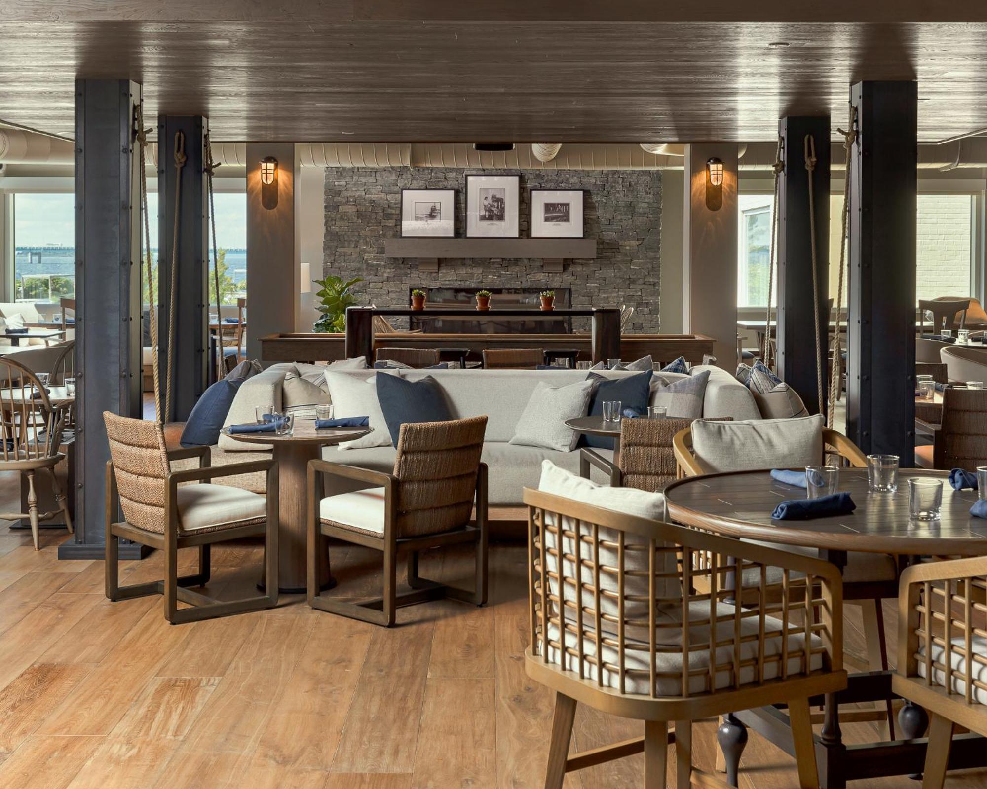 Newport Harbor Island Resort Экстерьер фото